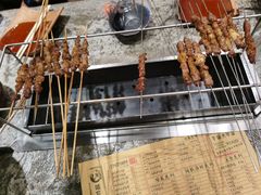 -破瓦寒窑·地摊烤羊排