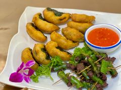 -老崇左特色风味食馆