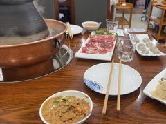 -楼外楼大刀肉传统火锅居(博学路店)