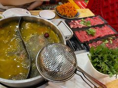 -田村·酸汤鲜牦牛肉火锅(布达拉宫广场店)