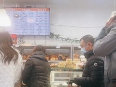 -白玉兰食品(中山公园龙之梦店)
