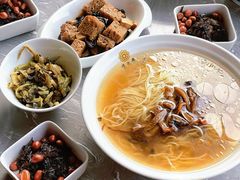 蕈油面-重元寺香积厨素斋馆