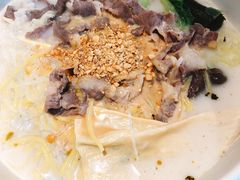 -阿上阿上麻辣香锅&麻辣烫(朝阳蓝色港湾店)