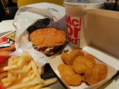 -麦当劳(海岸城店)