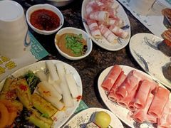 -阪尚皇·原切牛排·烤肉火锅自助(北京路店)