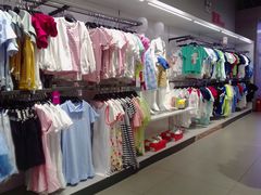 -唯品会(北京国瑞城店)