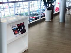 -博瑞祥云奥迪4S店