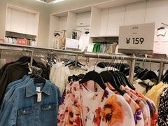 -H&M(华润万象城店)
