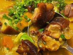 -李双猪·小龙虾·烧烤·羊肉煲(乐山店)