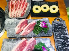 -万兴佳烤肉·长白山老味道(东岸里店)