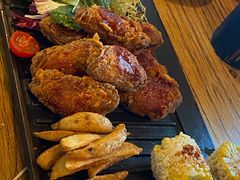 辣上瘾炸鸡翅套餐-I HOLIC艾豪丽披萨(KKone店)
