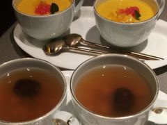 -左庭右院鲜牛肉火锅黑金店(陆家嘴中心店)