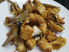 椒盐鱼骨-红日饭店(裕隆三路店)