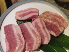 -炼火烤肉店