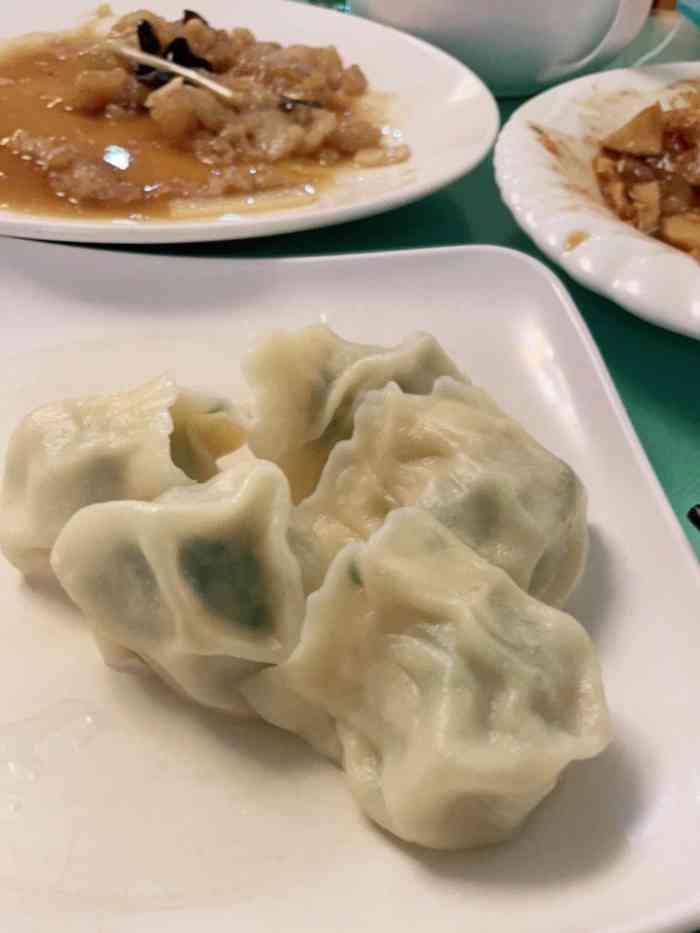 华特美酒楼(新华路店)-"老字号,最有名的就是饺子,皮薄馅大,「鲅.