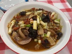-洪霞餐馆·川菜·鲜货现炒(两江春城店)