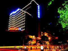 -桔子水晶苏州吴江步行街酒店