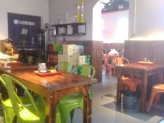 大堂-大成海鲜烧烤·海鲜粥(长寿路店)