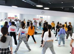 点击看大图 -ISHOW爱秀爵士舞蹈