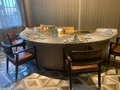 包厢-额尔敦牛厨师铜板烧