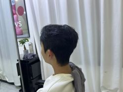 -V7 HAIR SALON