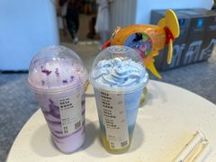 -喜茶(迪士尼小镇·平行宇宙店)