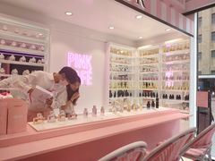 -Dior迪奥(上海世茂广场店)