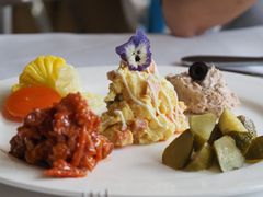 成桂什锦冷盘-成桂西餐厅·41年的味道(五大道疙瘩楼店)