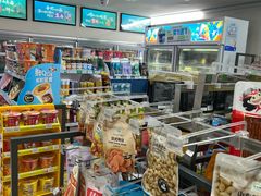 -全家便利店(杭州龙翔桥地铁站店)