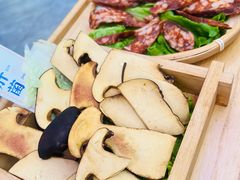 -阿婆情腊排骨火锅(金虹路店)