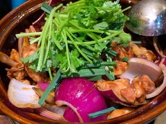 鸡煲-胡须佬鸡煲四季火锅(海雅缤纷城店)