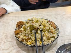 -老头爱马仕酸豇豆炒饭(丰富路店)