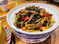 -SEEUNARI西域娜依新疆菜(环宇广场店)