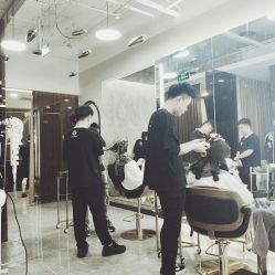 -AYO SALON