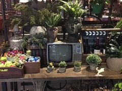 进门处-胡桃里乐队酒馆(鎏嘉码头店)