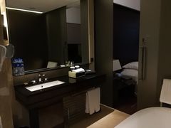 -广州天河希尔顿酒店