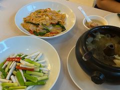 原味汽锅鸡-云腾食府·云南菜