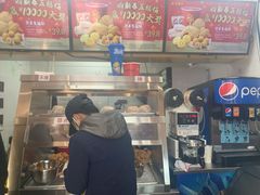 -华莱士·全鸡汉堡(财经学院店)