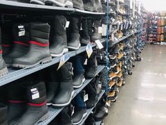 -迪卡侬(西三旗店)