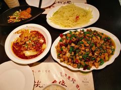 -舌尖上的食缘花园主题餐厅