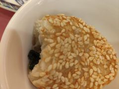 萝卜丝酥-梅龙镇酒家(南京西路总店)