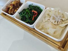 -鲁南仔·滕州炒鸡(经三路店)