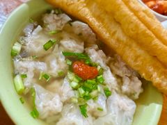 -张阿三馄饨店