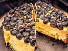青柠檬蓝莓酸奶芝士蛋糕-Wagas沃歌斯(大学路店)