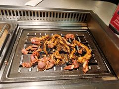 -蓉城四海黑牛烤肉海鲜自助餐厅(宜兴宝龙店)