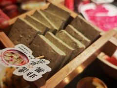 石磨黑豆腐-红运火锅·中国名火锅·国风演绎(省体店)