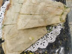 小鱼锅贴-八张桌子(老店)