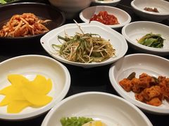 -韩屋韩国料理(天山路店)