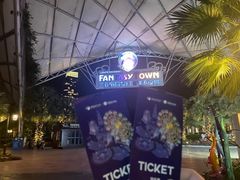 -三亚海昌梦幻海洋不夜城