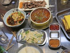 -马路牙子烧烤音乐酒馆(望京店)